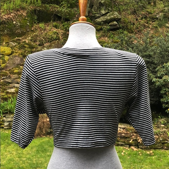 Vintage Calabasas California B&W Striped Crop Top - Picture 6 of 8